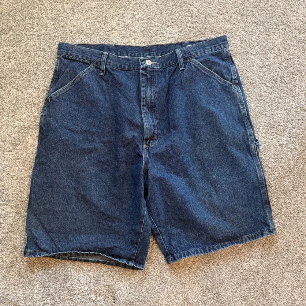 Wrangler carpenter shorts